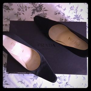Prada Black Satin/Silk pumps / silver heels size 7